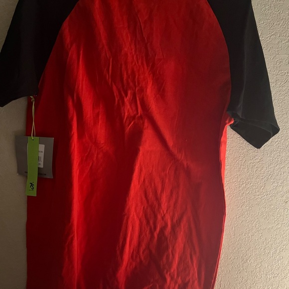 NWT SEVEN SOULS UNISEX 23 RED & BLK SHORT SLEEVE TEE 100% COTTON - Picture 4 of 6